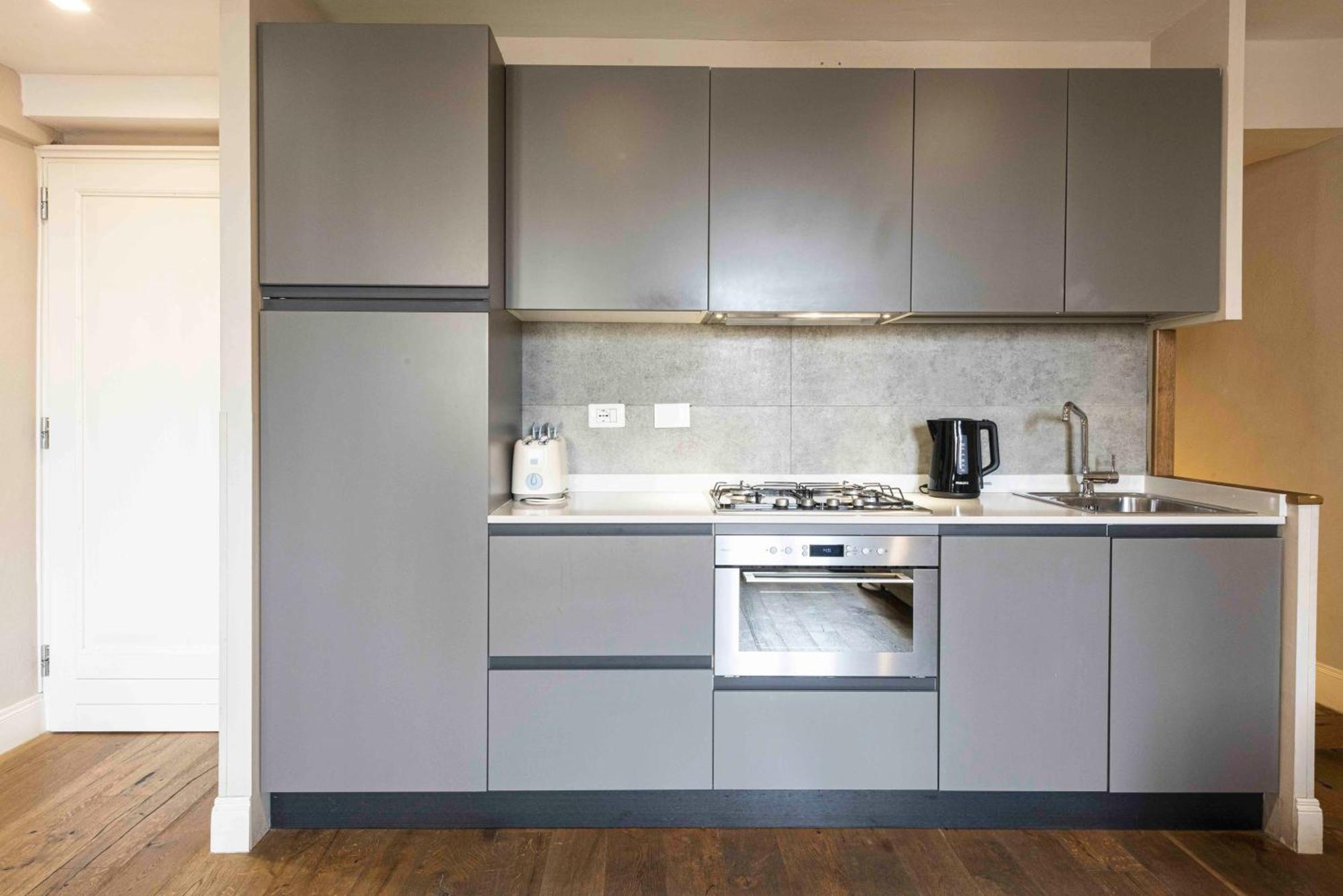 Alfani Modern Loft By Mmega Apartment